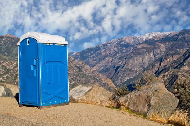 Portable Toilet Options We Offer in Quinlan, TX